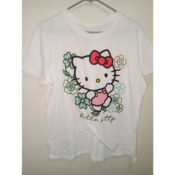 M new Hello Kitty tee - Picture 1 of 2